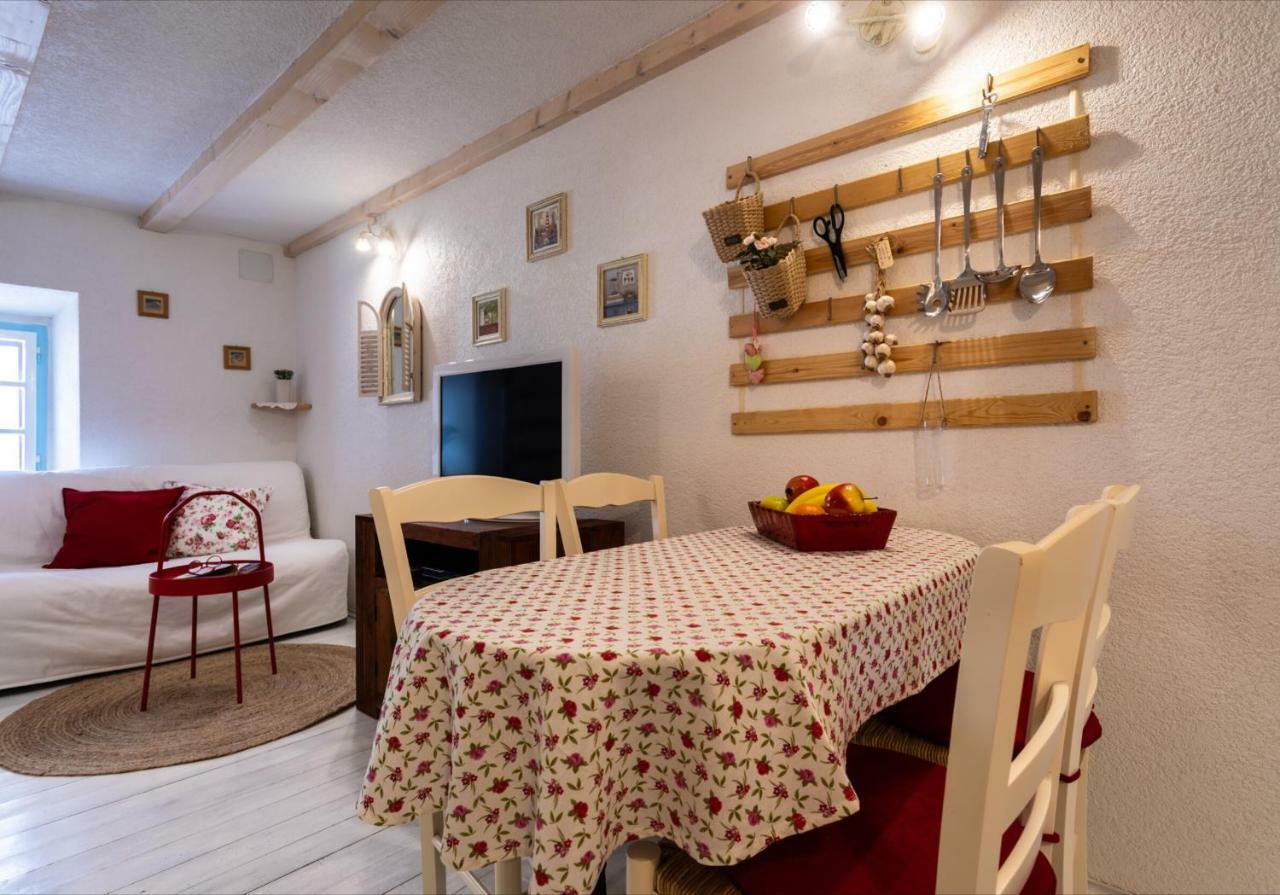 Apartman Valdi Baska  Exterior photo