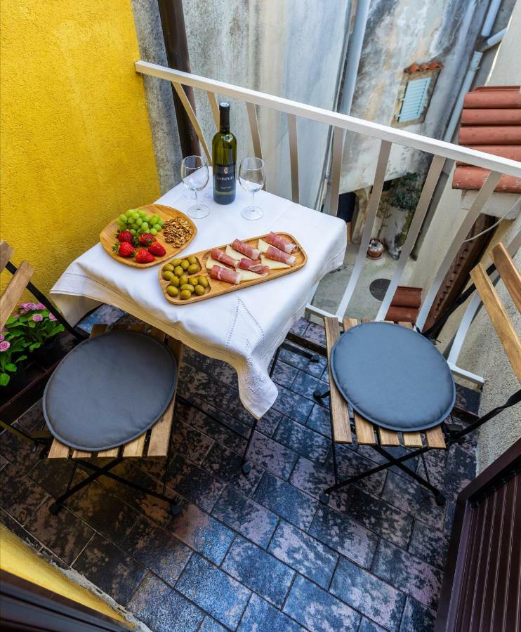 Apartman Valdi Baska  Exterior photo
